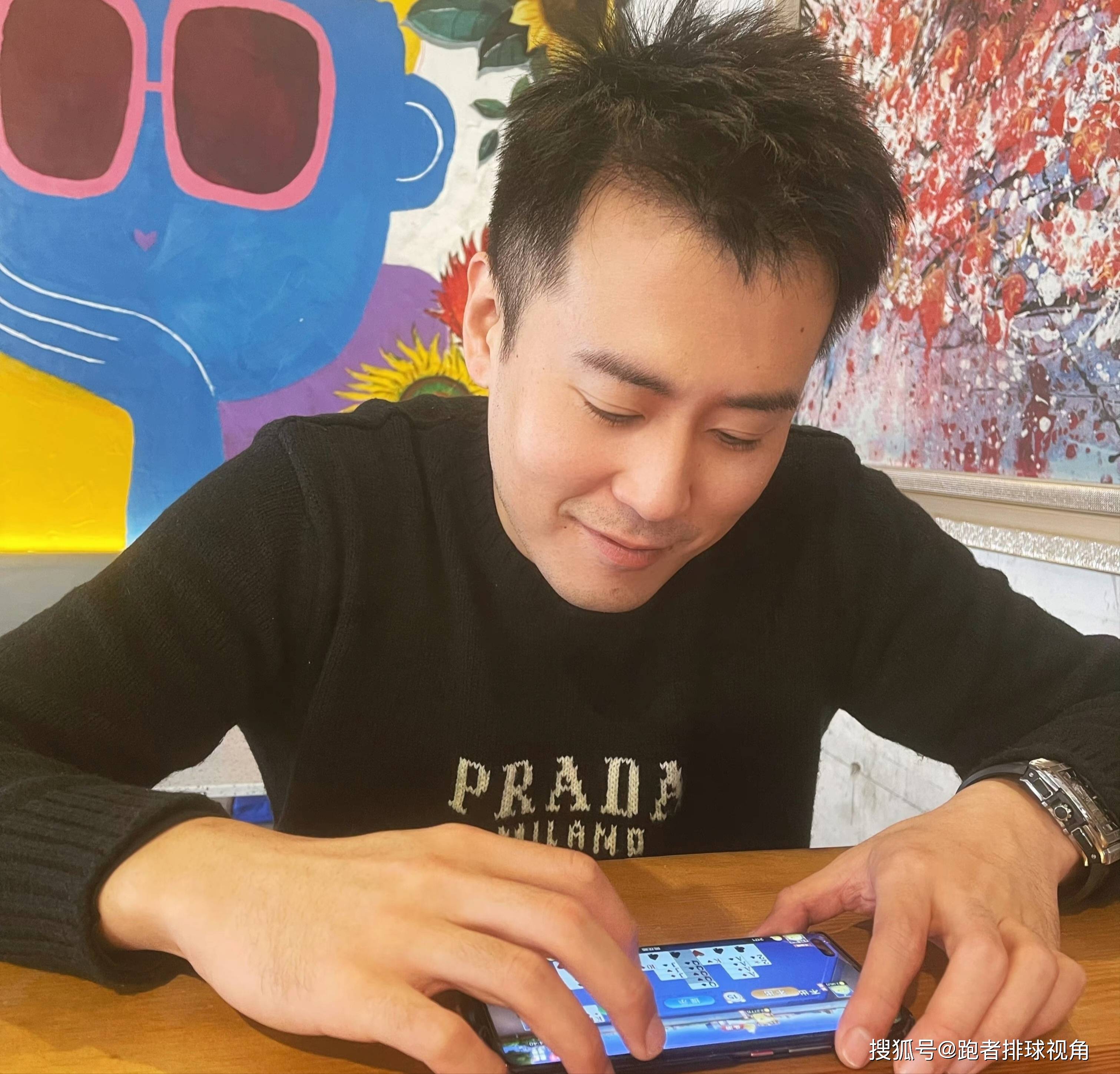 曾春蕾秀恩爱,丈夫长相帅气,远嫁福建家底殷实