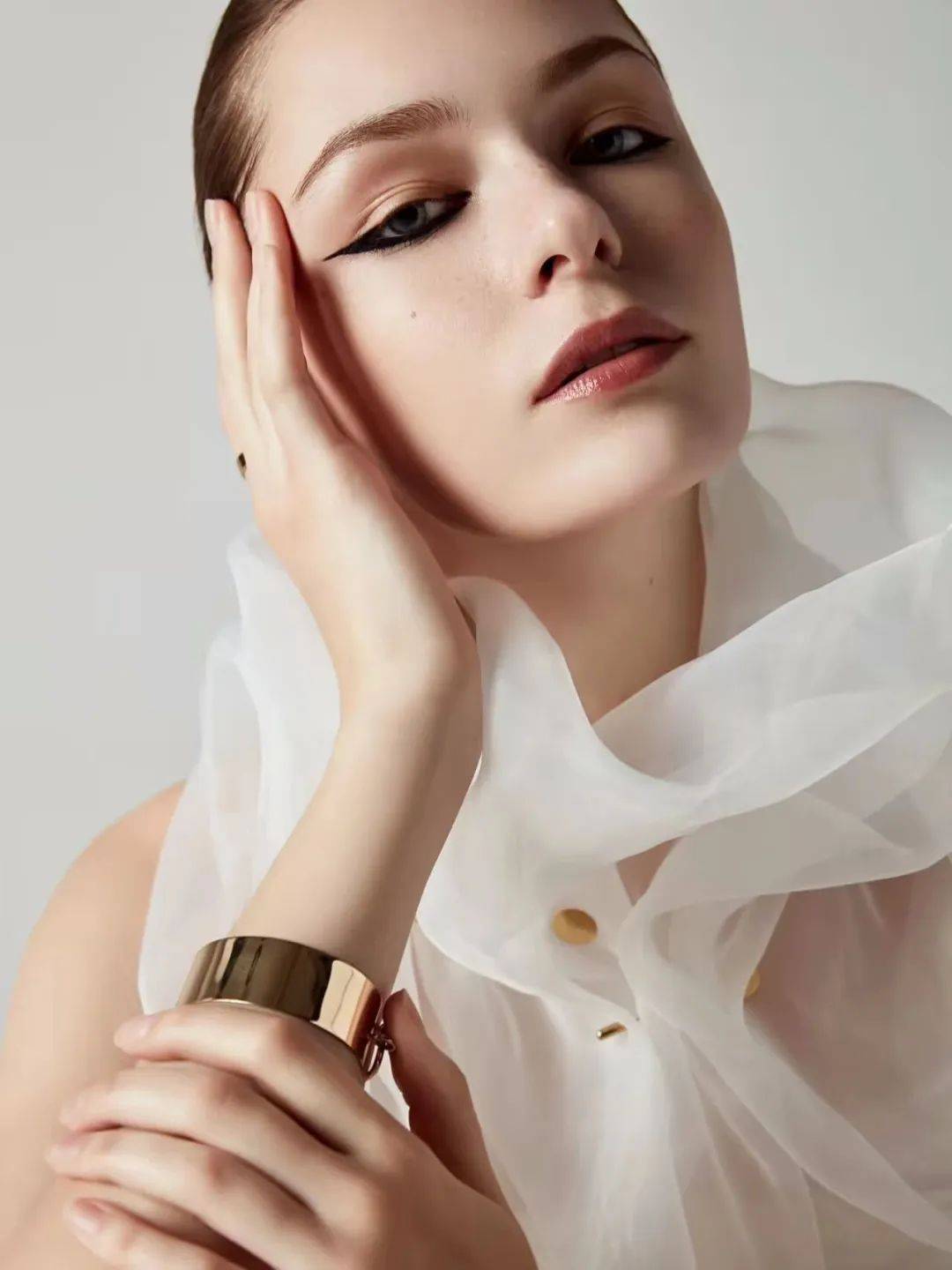 运动型外籍女模特推荐:diana,一位青春有活力的平面