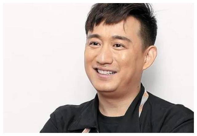 黄磊:多才多艺的黄金男神,惊艳亮相,魅力无限_才华