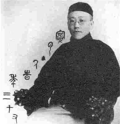 袁克文在青帮的地位有多高?为何杜月笙见到他,都要叫一声师爷?