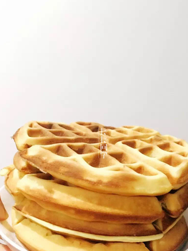 早餐只需三分钟,松软香醇的松饼自己做,全家老少都_锅