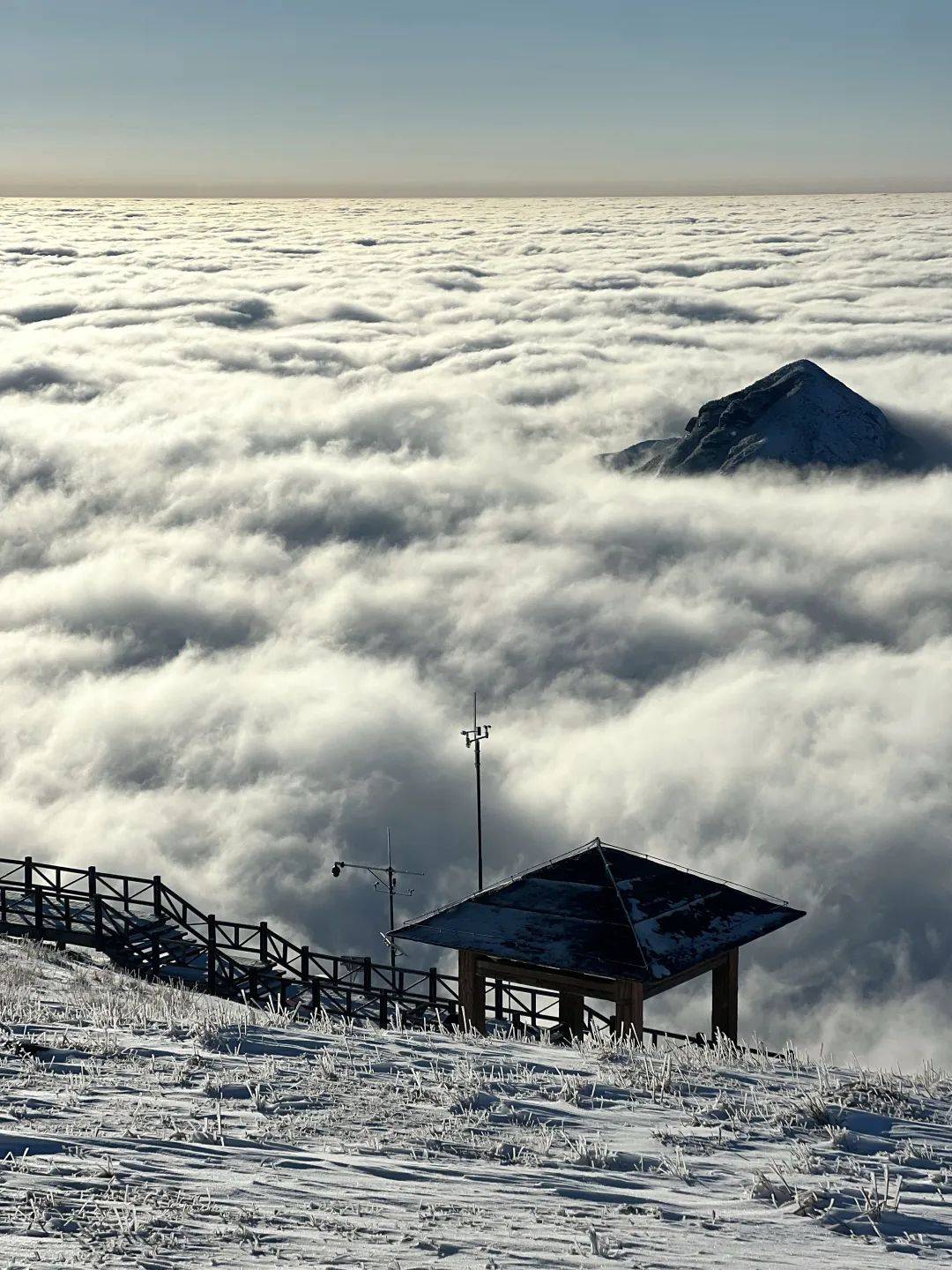 冬日奇遇!武功山的古风雪景,一起去看吗