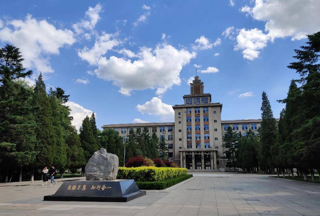 深受地理位置影响的3所985大学,都已沦为"末流",处境