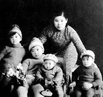 杨虎城妻子罗佩兰:丈夫遇害后,一生未改嫁,培养的子女个个优秀_张学良