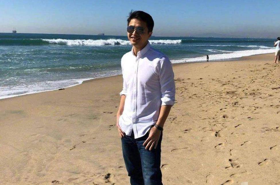 "中国最帅教授"魏坤琳:当众讽刺郭敬明像女人,他到底什么来头_大脑