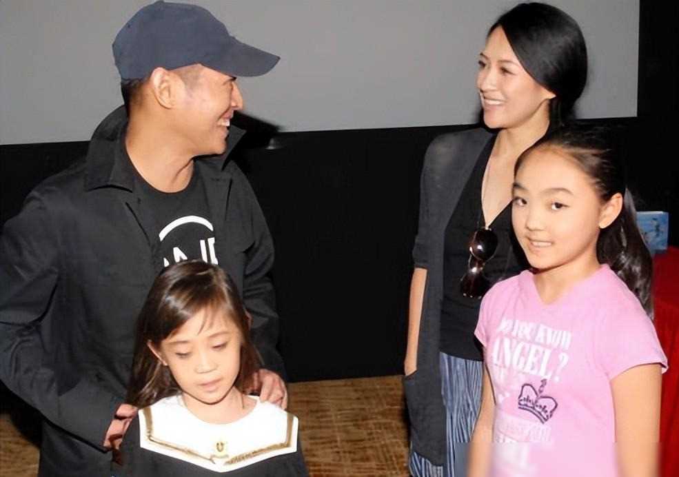 父亲是李连杰,母亲是黄秋燕,我是留守儿童,34岁仍然未_内心_故事_父母