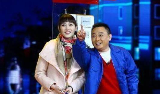 舞台的"钉子户"邵峰,为救老婆不惜倾家荡产,幕后故事令人落泪_妻子