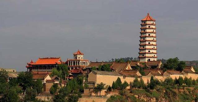 陕西这个寺庙,离榆林市区约5公里,交通便利,是自驾游