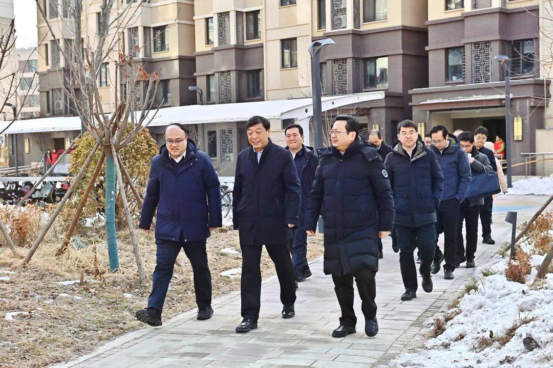 张国华时清霜看望慰问伤残军人,困难党员,老党员,退役军人和优秀基层