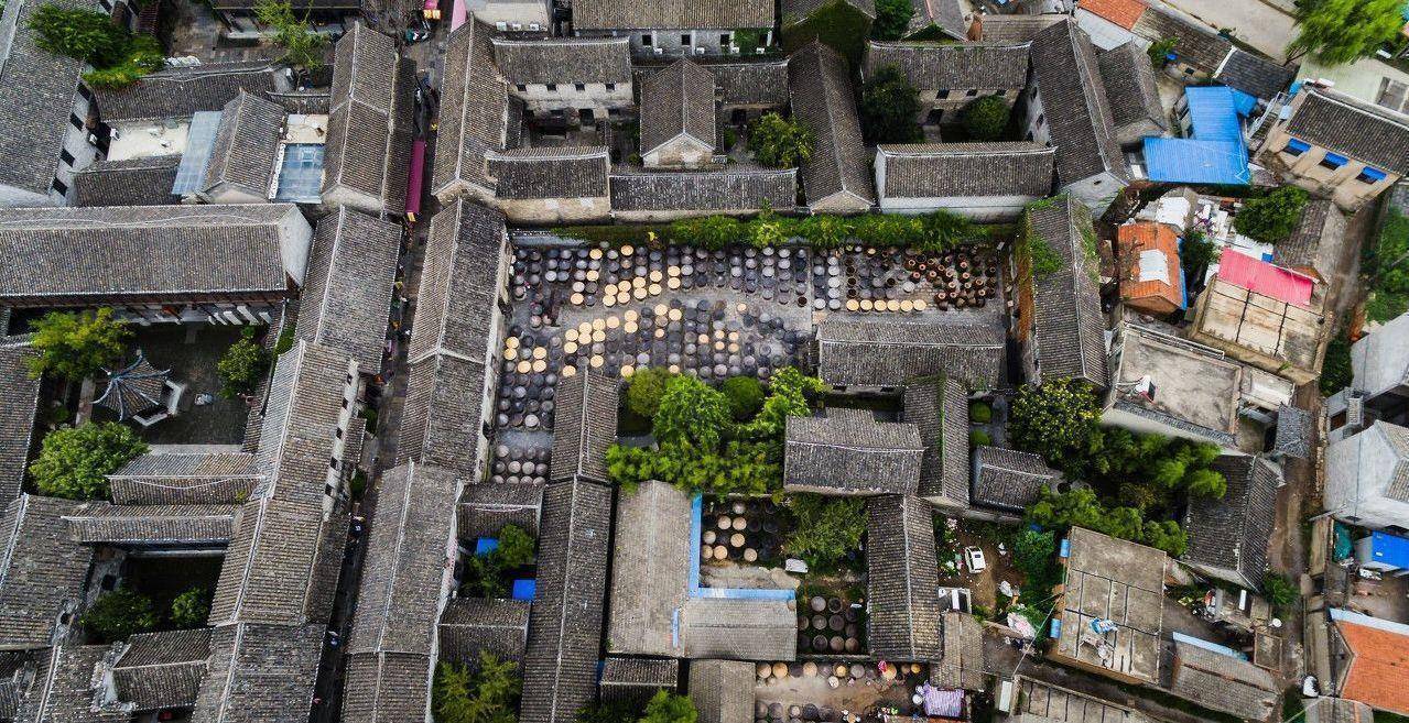 江苏徐州"最独特"的古镇,被誉为"小上海",特色窑洞独步江南_窑湾_人们