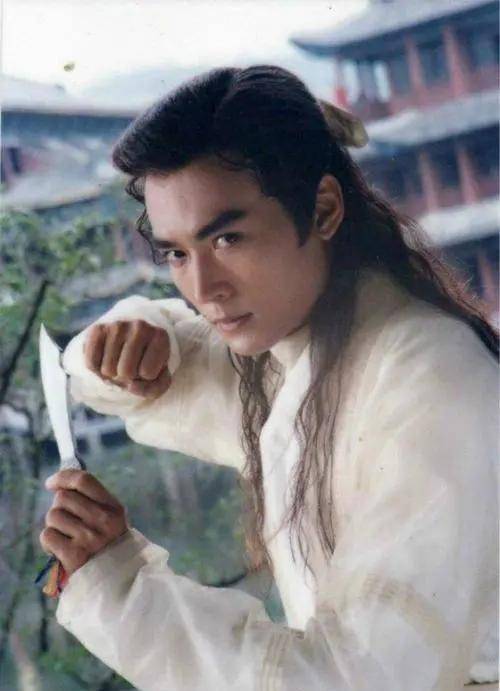 如果李寻欢不使用小李飞刀,他会沦为几流?百晓生临死