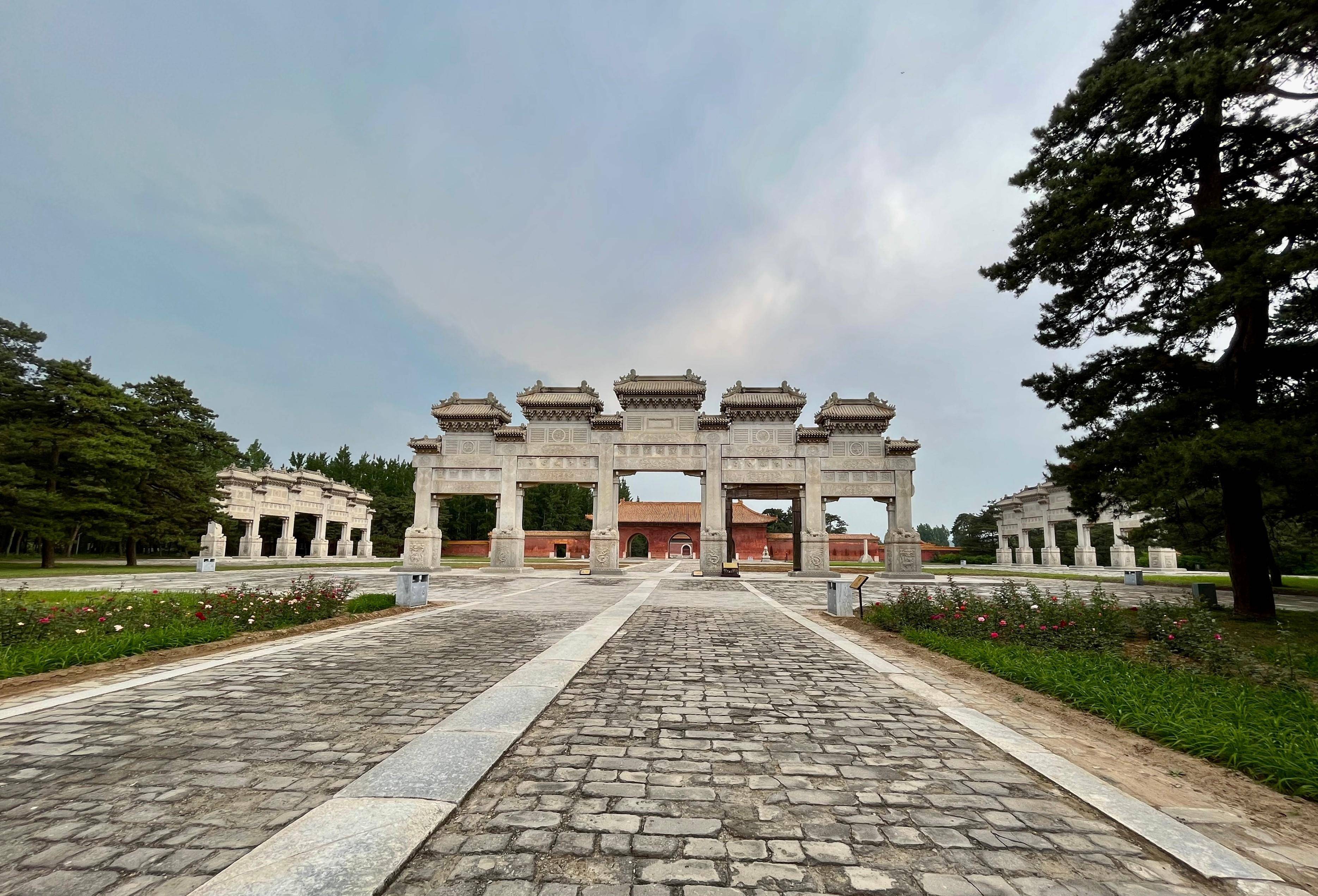 陵墓豪华堪比宫殿,雍正为何要新建清西陵,是传统还是