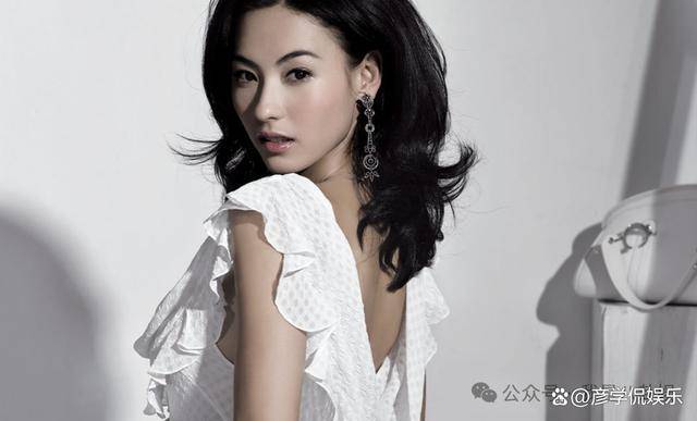 一张亲子鉴定曝光,让谢贤付出10亿代价,张柏芝愤怒谢_