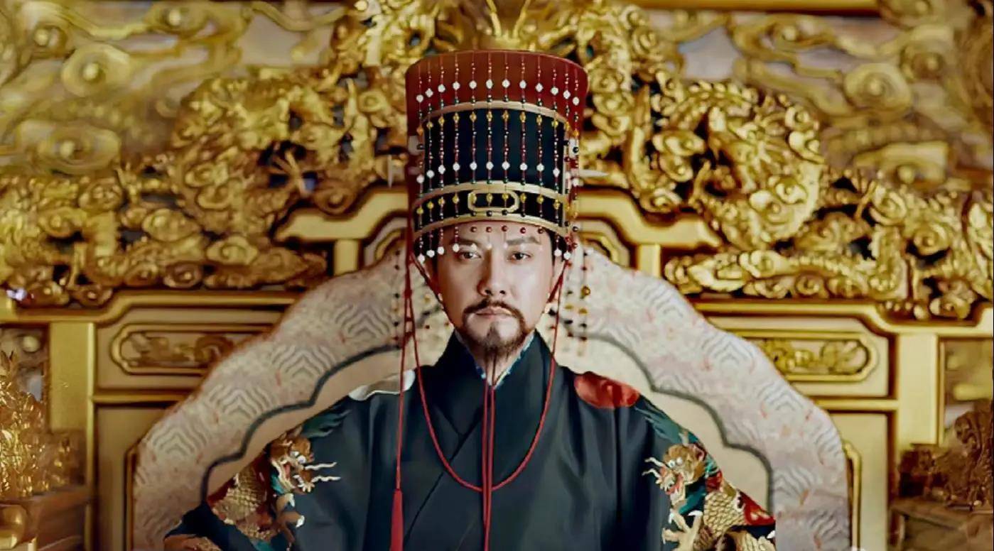 燕王朱棣率领的靖难大军从金川门杀入京师,皇帝朱允炆在奉天殿自焚