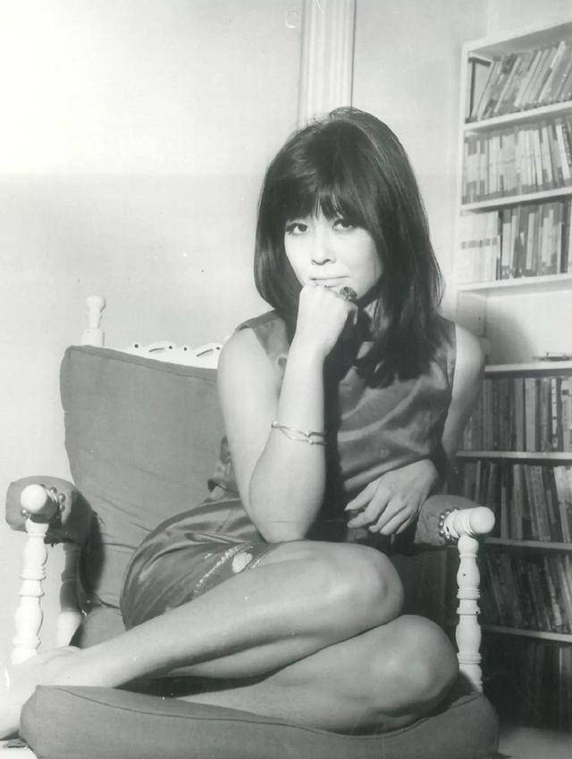 周采芹:出身豪门,23岁红遍伦敦,40岁破产自杀,86岁浴火重生_时候_文学