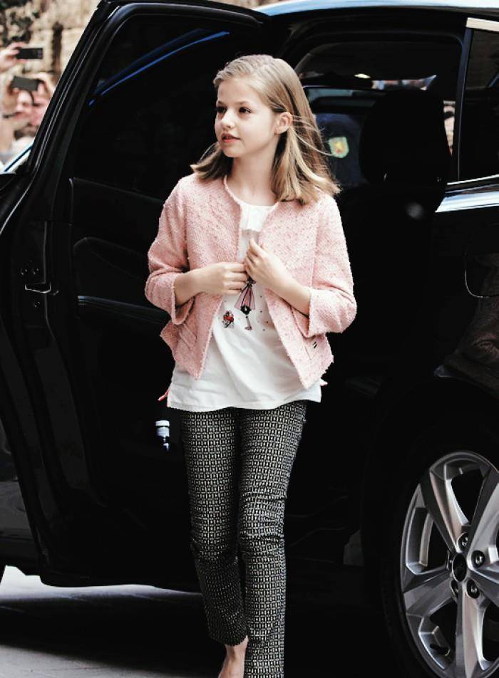 莱昂诺尔:被印在硬币上的未来女王,一出生便拯救了