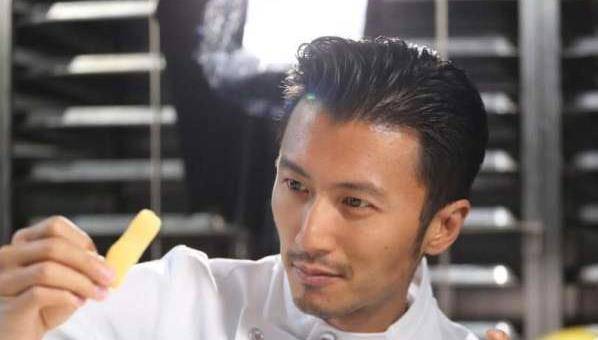 本是一名快递员,整容成谢霆锋,靠脸年入百万,如今还开