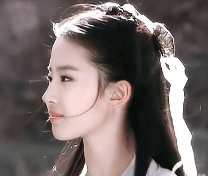 刘亦菲十五年容颜依旧,合作陈晓堪称古装天花板_因为_经典