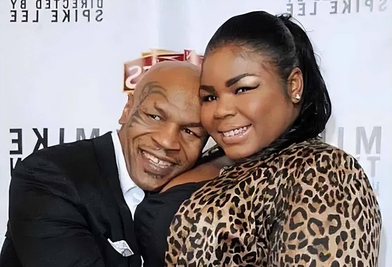 1992年泰森入狱,牢里与中年女狱警发生关系,不分白天黑夜约会_进行