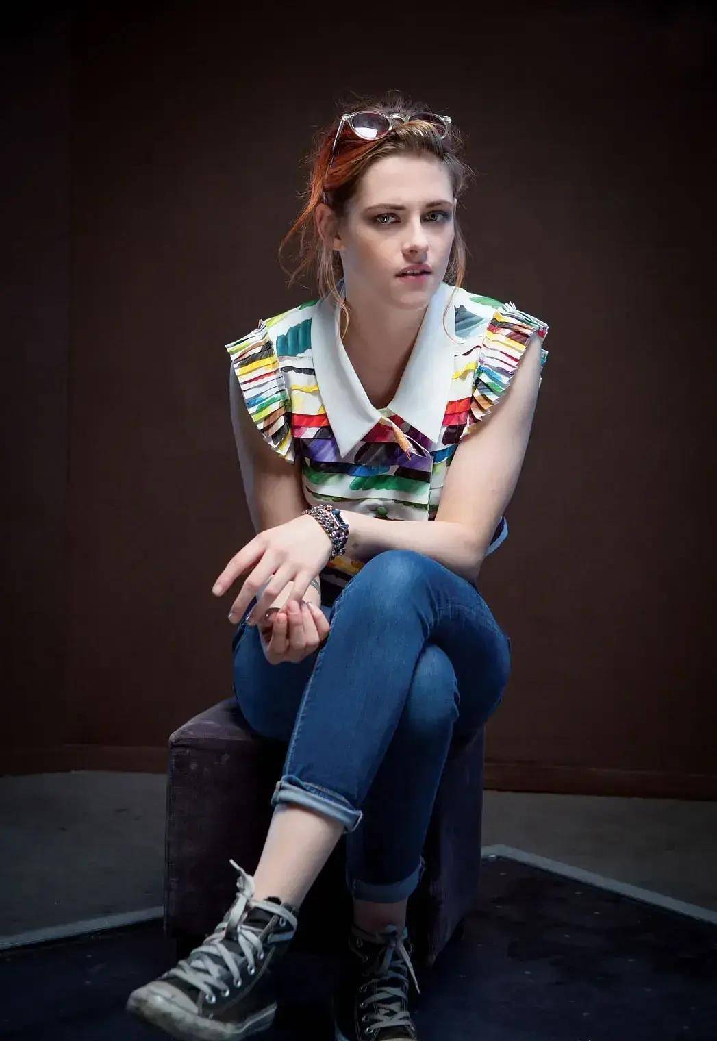 克里斯汀·斯图尔特暮光之城出柜女 四小花旦头牌