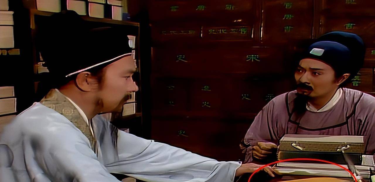 87版《红楼梦》中的穿帮镜头,没想到这么多,原来经典也难逃穿帮_观众