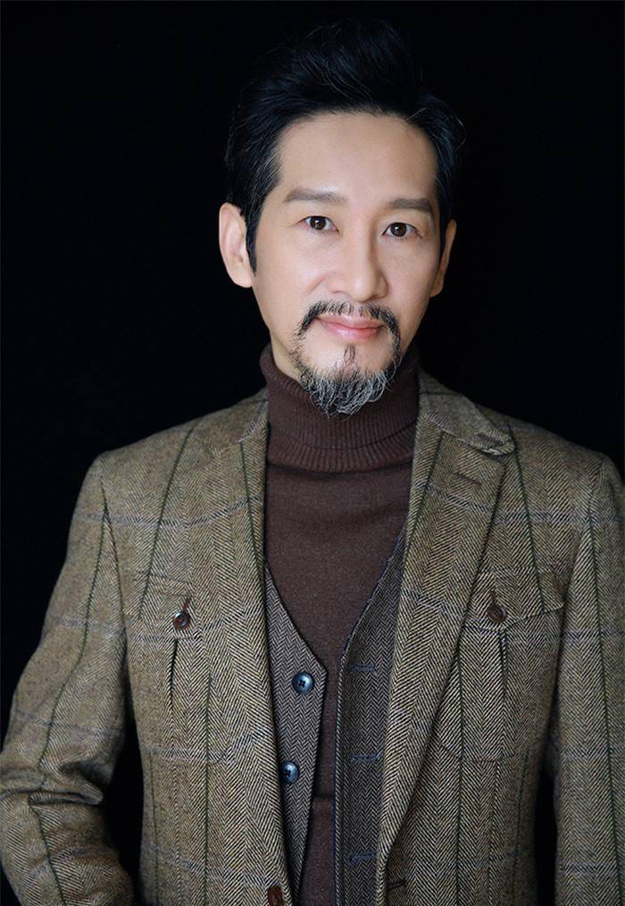 王劲松_演技_角色