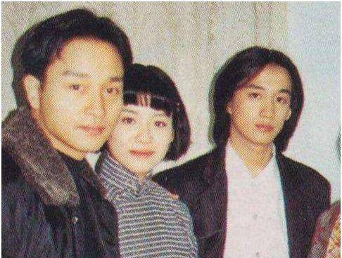 1995年,他终于接到了戏约,而且还能和港星张国荣,吴倩莲搭档.