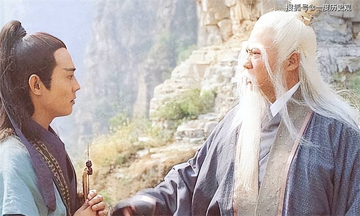 杨过一辈子只有一个徒弟,后来名气比杨过大,武功也比杨过高_三丰_张