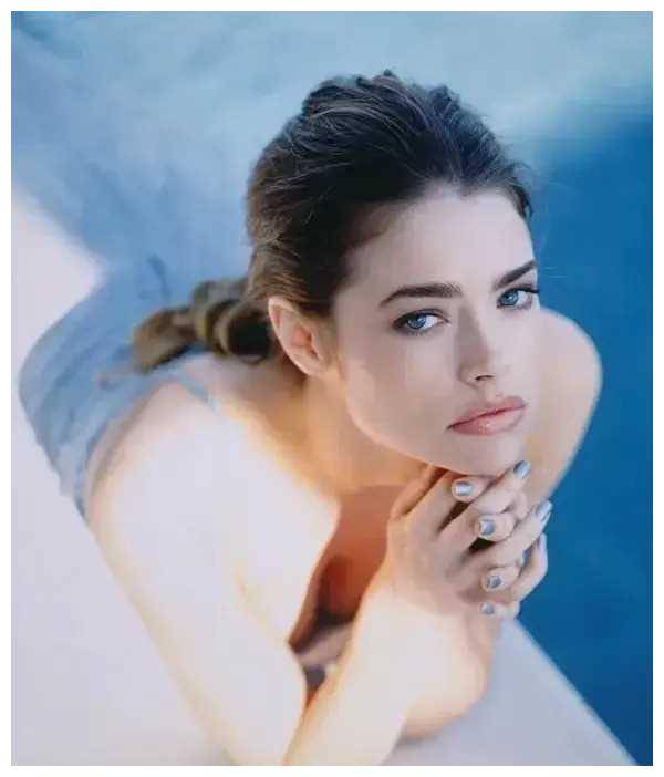 丹尼斯·理查兹:电影之路,世界独一无二_丹妮丝_成为了_表演