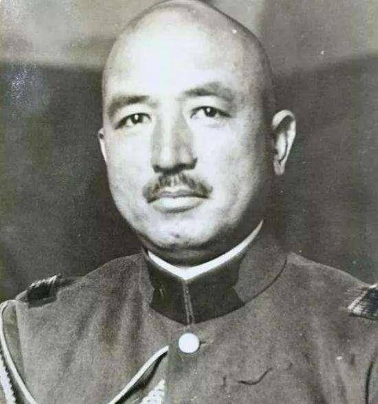 那时候,这一次战斗的指挥者正是日本"鬼畜将军"牟田口廉也,他以"出色"