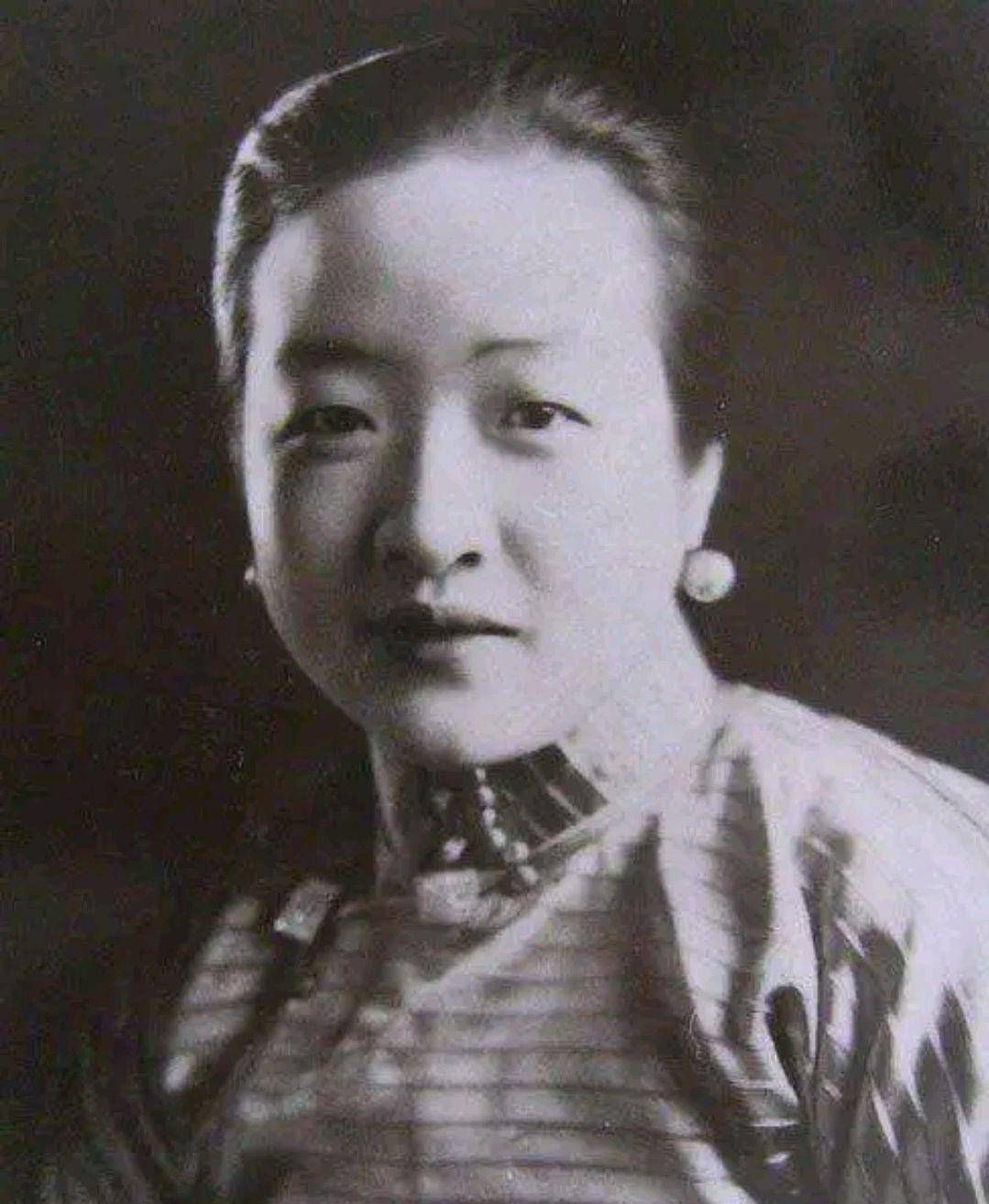 一向孝敬的她为何没守在