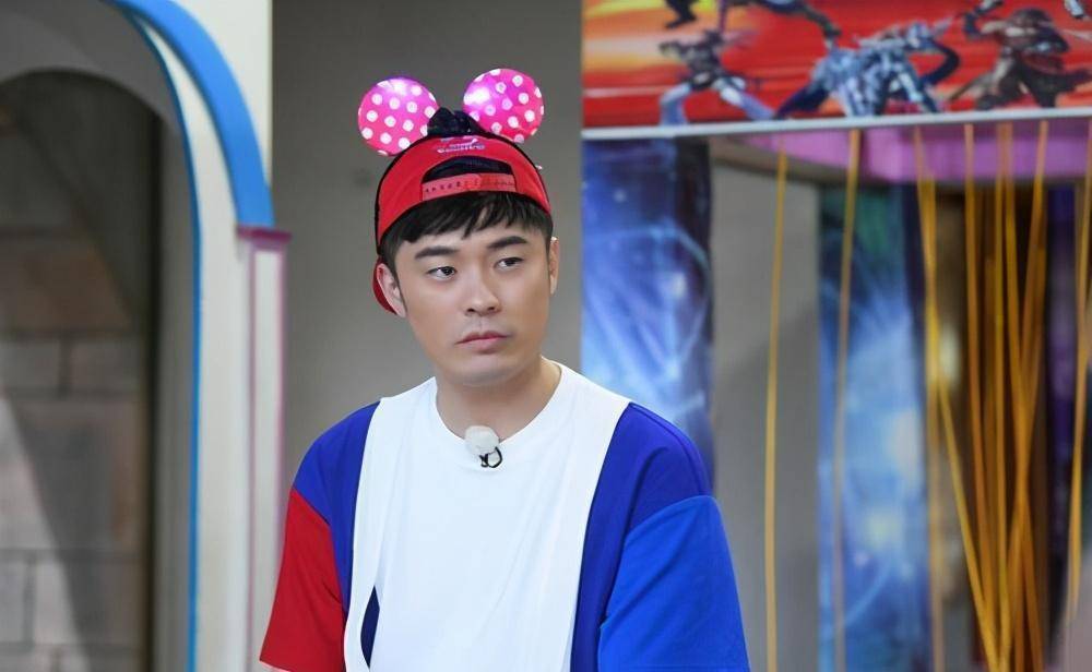 节目中,陈赫充分展现了自己幽默有梗,滑头机智等众多特质,与邓超,鹿晗