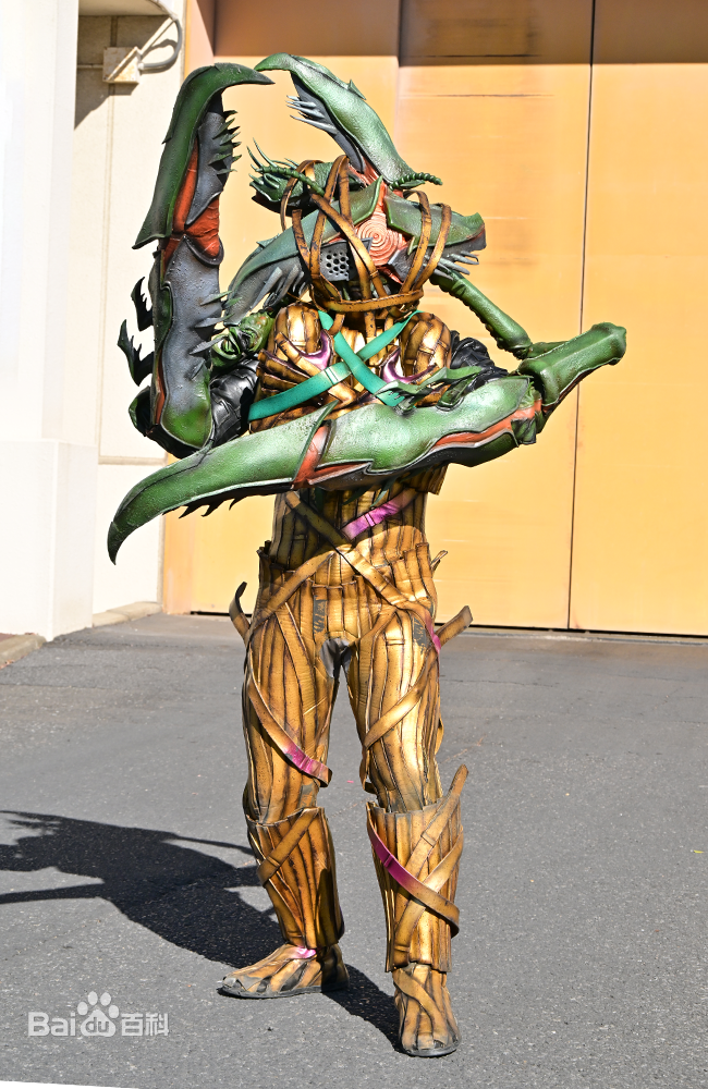 假面骑士gotchard:剑齿虎和螳螂(金)马尔甘官方设定详解,还是非常强的
