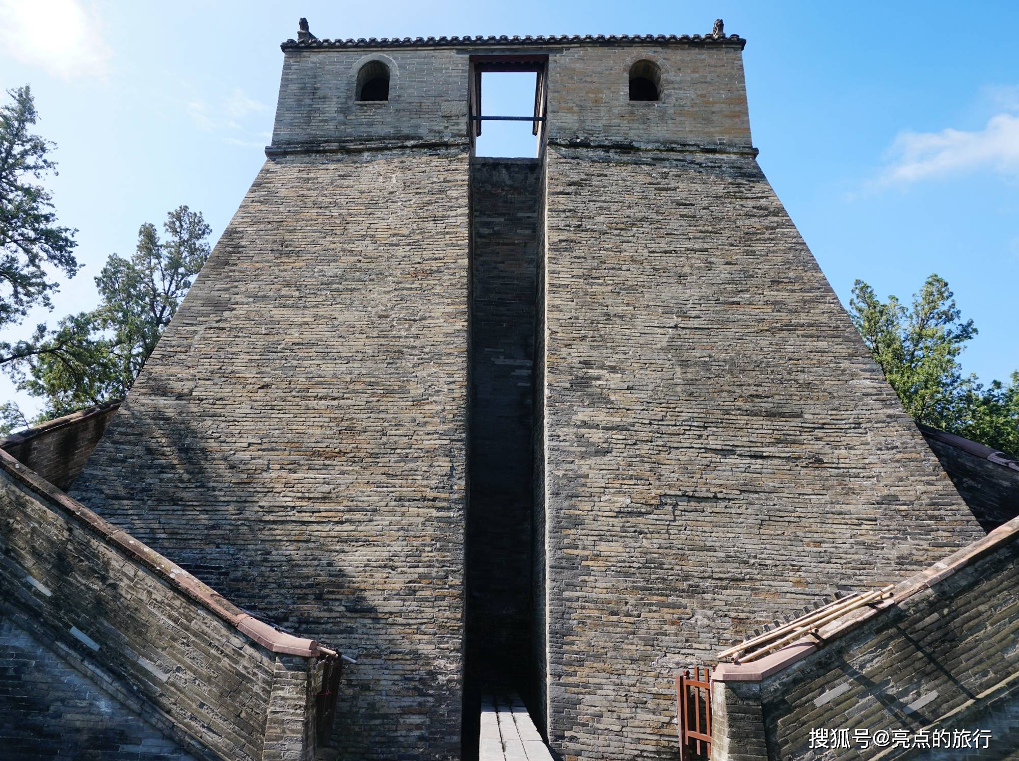 登封市观星台:保存完好的元代观测仪器,中国天文的珍贵历史建筑