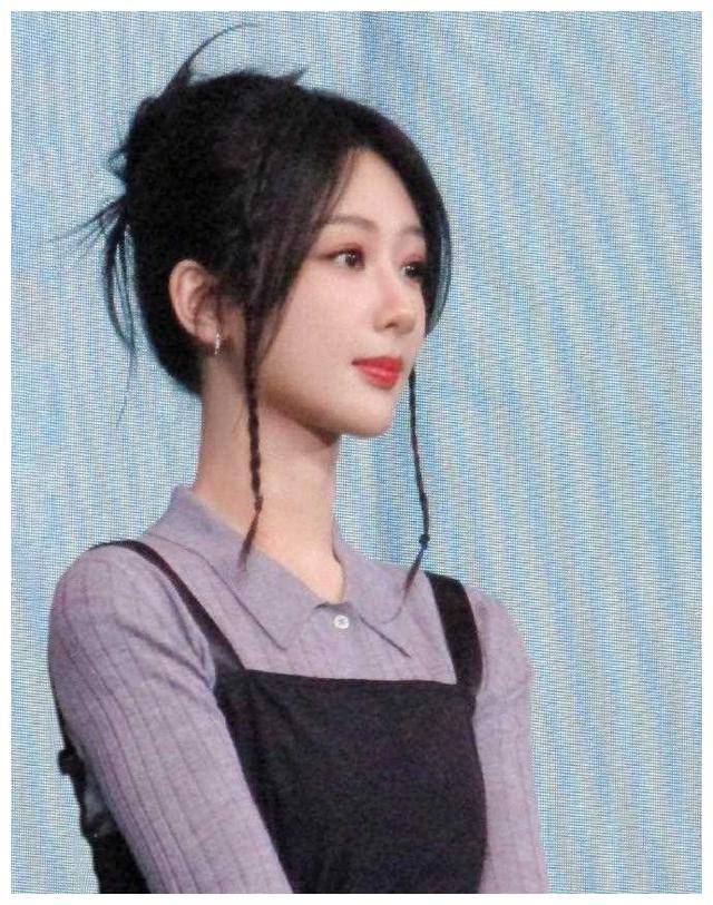 杨紫谈童星被换角:枷锁,沼泽,令人倍感心酸_事业_成功_故事