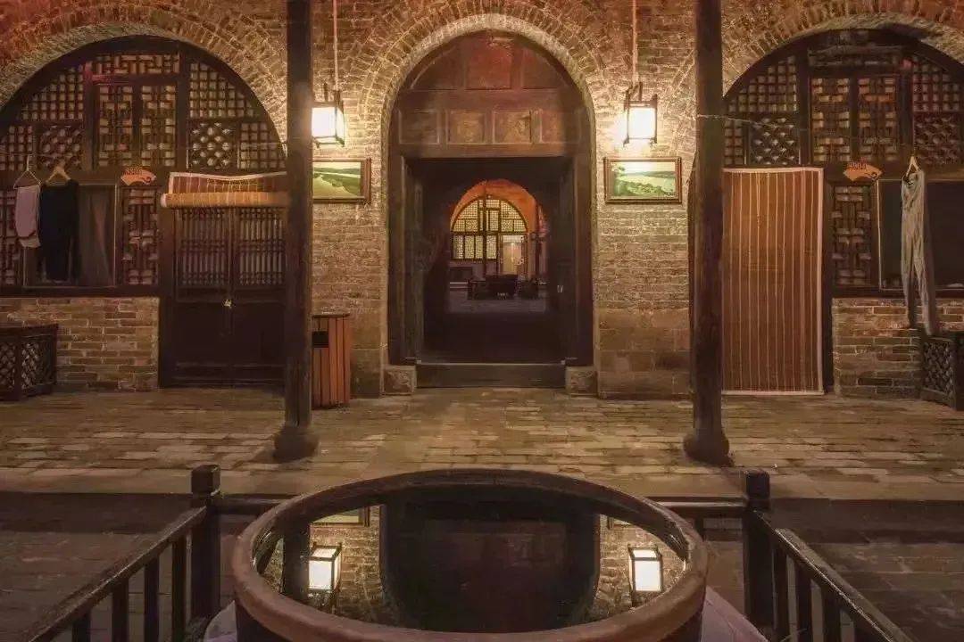 【李家山】李家山位于山西省临县碛口古镇南五华里处,是中国历史文化