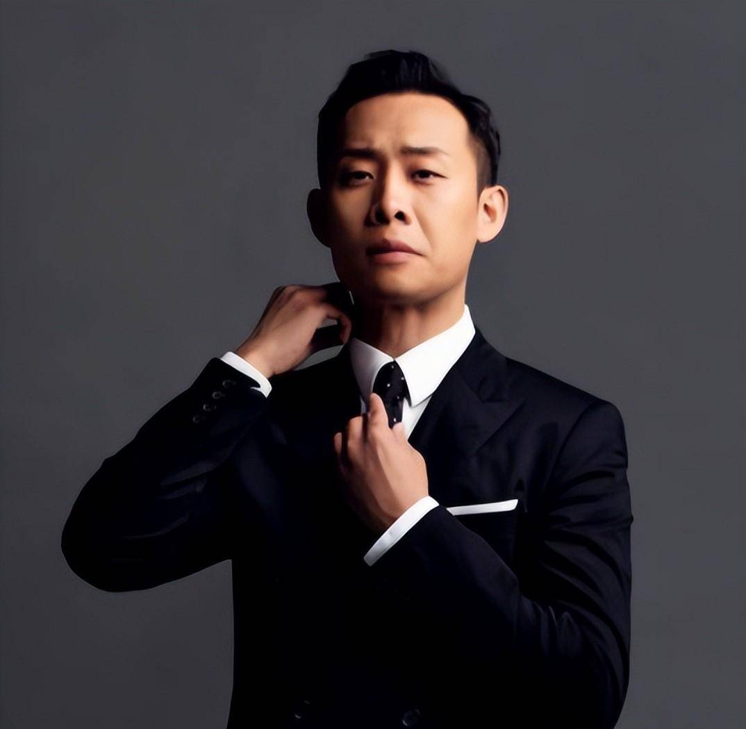 痴情影帝张译:守护植物人初恋10年,娶大他6岁二婚妻子