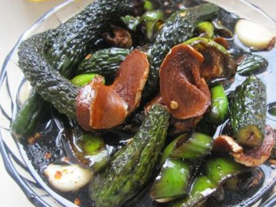 看到俄罗斯的下酒菜,东北爷们默默放下了酒杯:战斗名