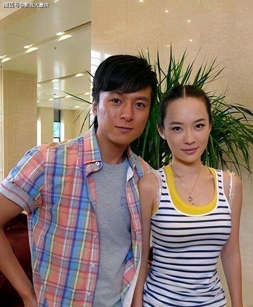 2009年,和朱雨辰有过多次合作的女星霍思燕,也对这位实力派小生倾心