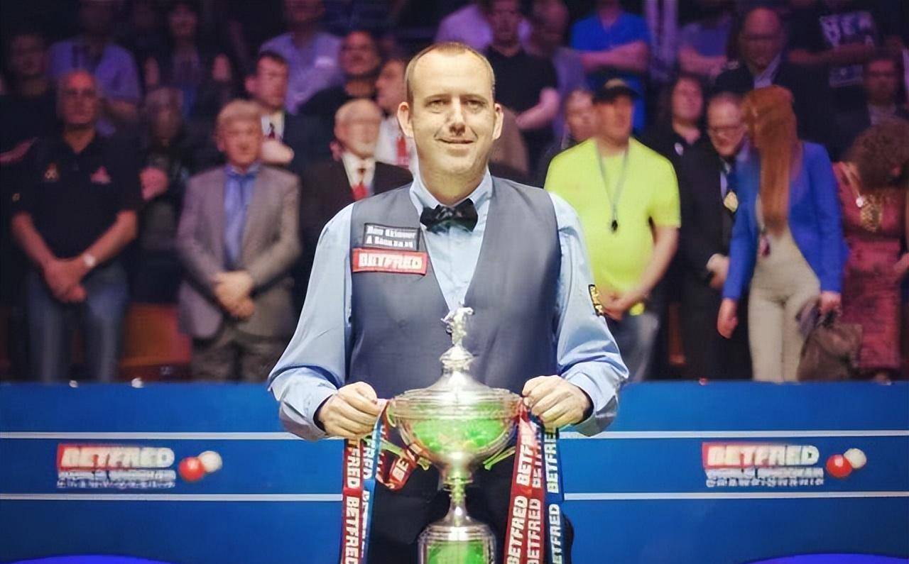 尼尔·罗伯逊 2-4 里奇·沃尔顿作为第一位80年代出生的大满贯球员