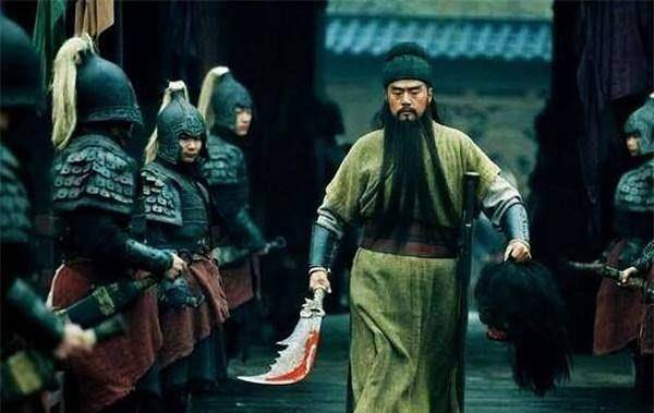 关羽走麦城时,为啥杀出重围的是廖化而不是而关公呢?