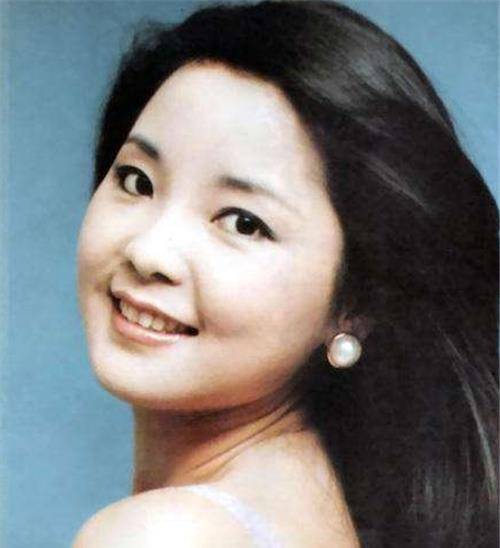 当年被邓丽君吻过的士兵,三天只洗半边脸,如今的他已