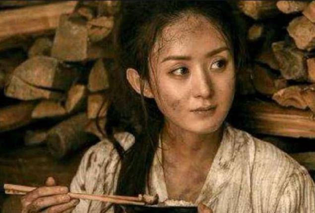 都是演乞丐,黄渤的头发打结,刘德华睡大街上,杨颖是来搞笑的吗