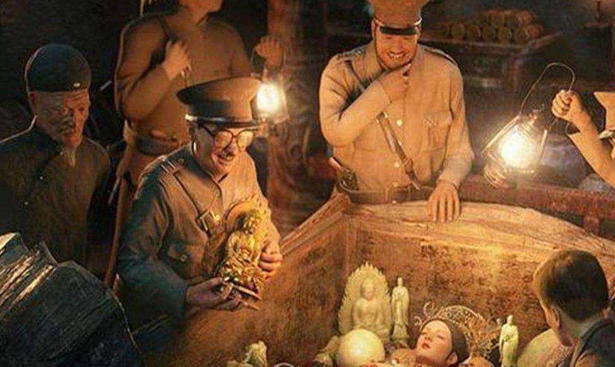"不起眼"的乾隆陪葬品,曾被盗墓贼随意丢弃,200年后被卖1.