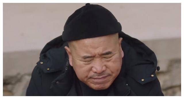 宋富贵对李静雯比以往更是宠溺有加,大猪蹄子一心一意地干着各种事情