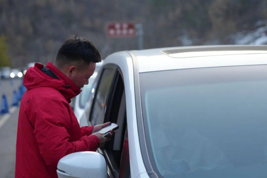 游客不下山,我们不下班!老君山景区春节服务不打烊_保障_一线_人员