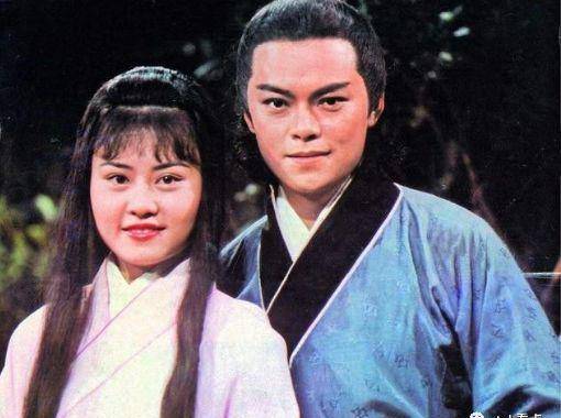 《神雕侠侣》的小龙女一角的应该要说南红了,她是电影史上的第一位小