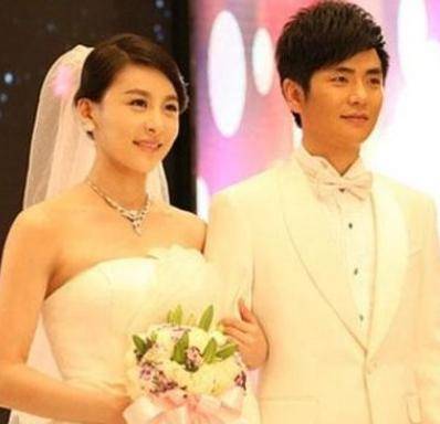 张晓龙 结婚照图片