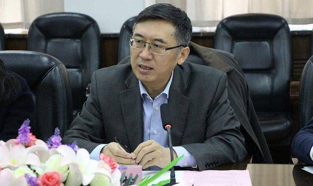 他16岁考上山大,37岁担任重点985大学校长,如今就职于联合国_展涛