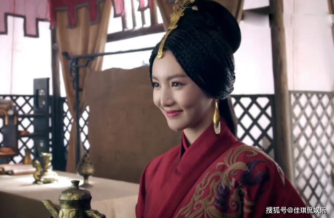 8版"虞姬"对比:看谁能配得上西楚霸王的独宠,谁颜值不够尬演